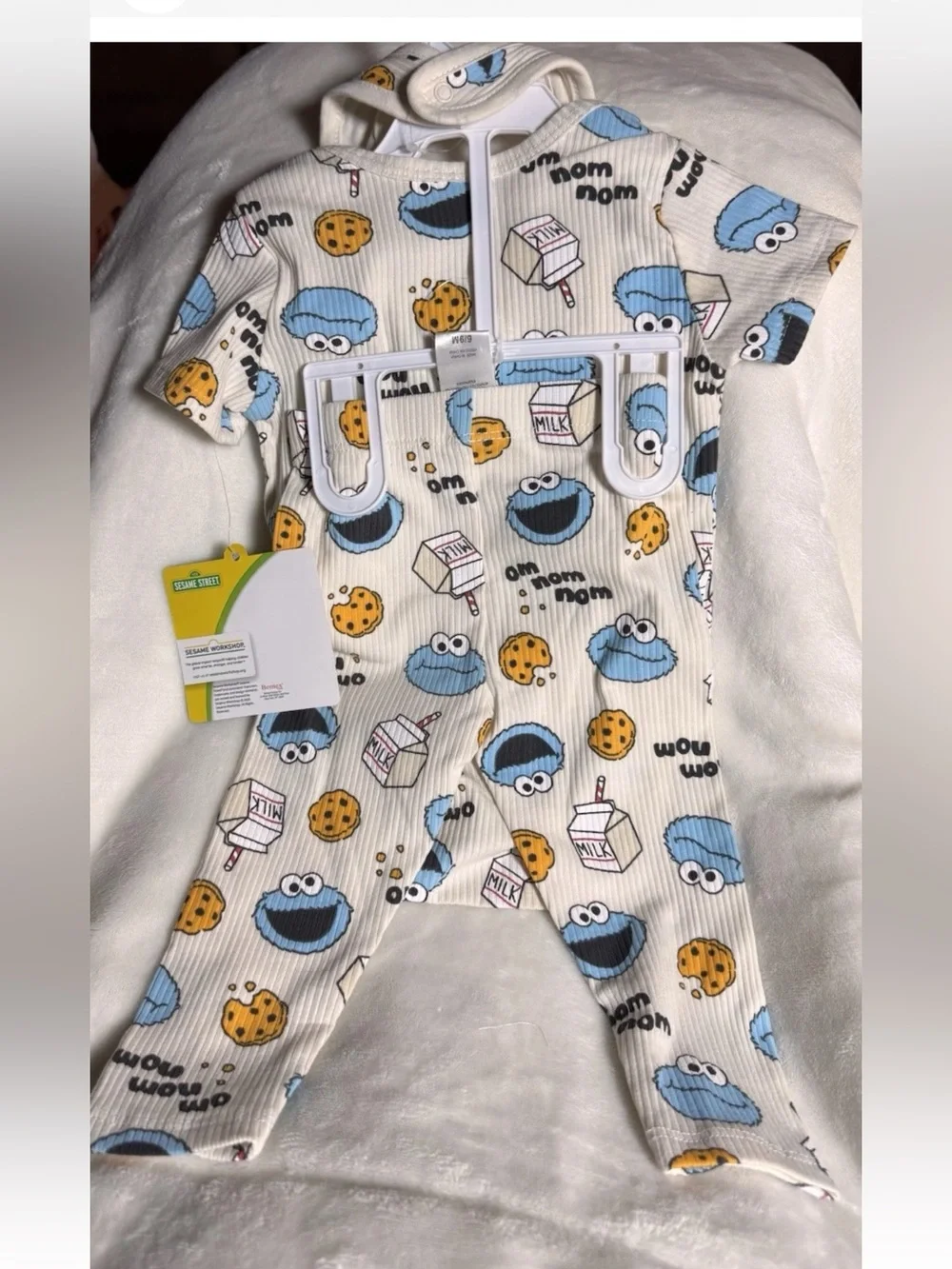 Sesame Street Cookie Monster 3 Piece Infant Set NO HANGER